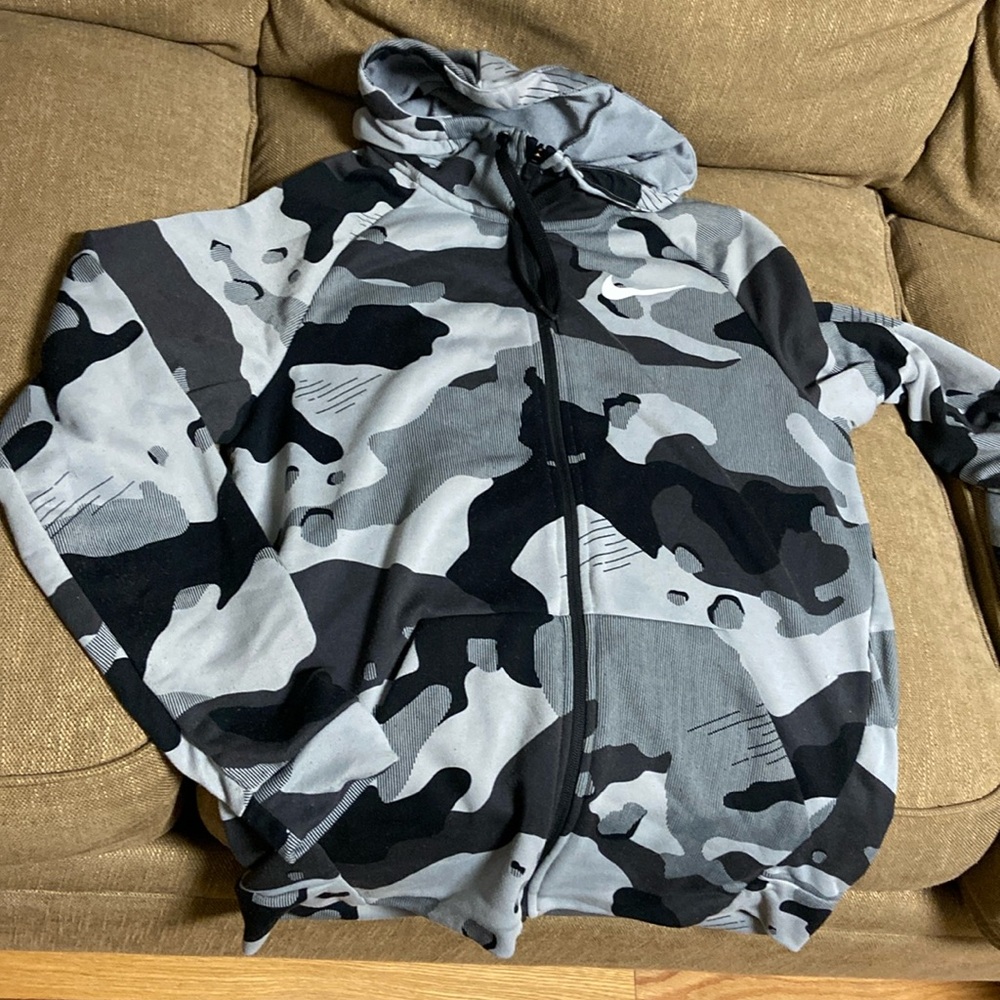 Men’s camo Nike hoodie